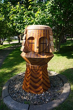 ニポポを模したオブジェ