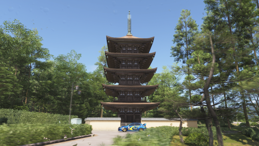 瑠璃光寺の五重塔